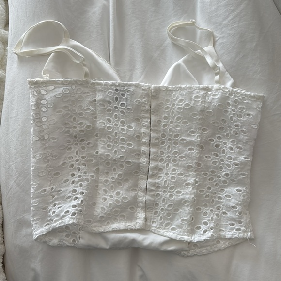 princess polly white lace top - Picture 2 of 3